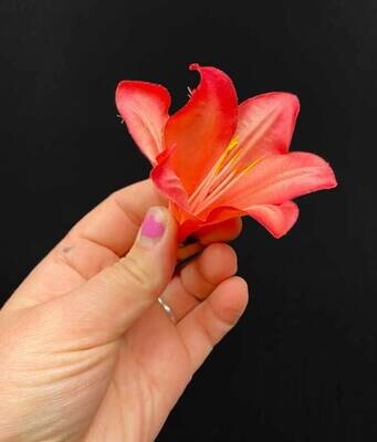 POISTOTUOTE: Mini tekokukkapää lilja, rosa POISTOTUOTE: Mini tekokukkapää lilja, rosa
