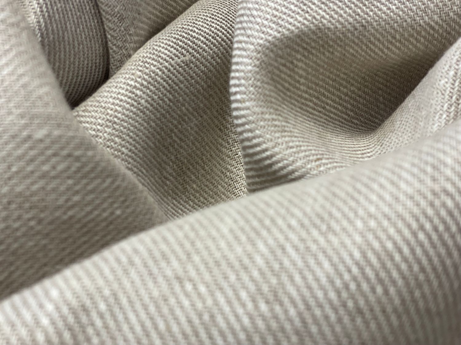 LINEN - DIAGONAL WEAVE