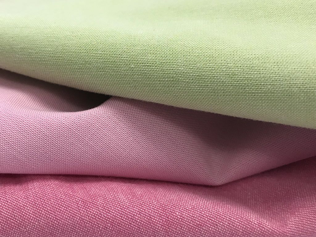 CHAMBRAY BRIGHTS