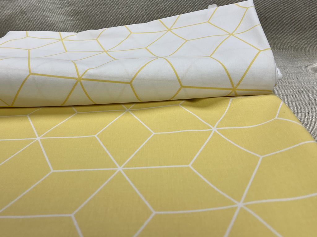PRINTS - YELLOW