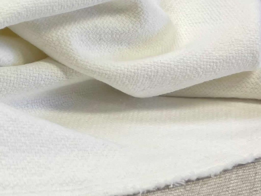 CHUNKY WASHED COTTON - OFF WHITE