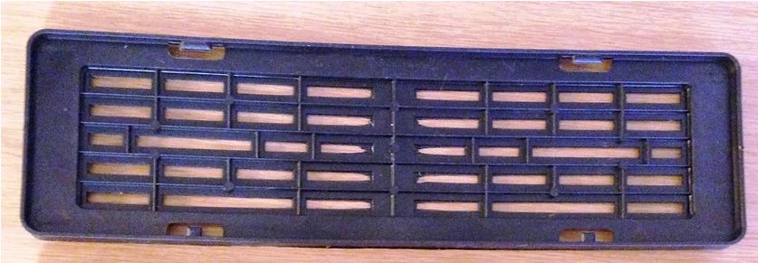 UNIVERSAL ECONOMY NUMBER PLATE  HOLDER   520MM X 113MM (LONG)
