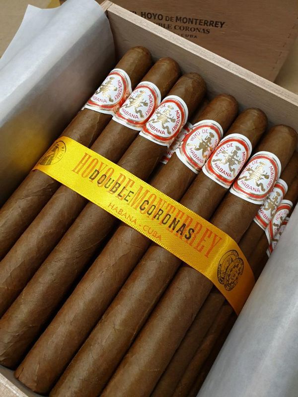 Hoyo de Monterrey Double Coronas Cab 50