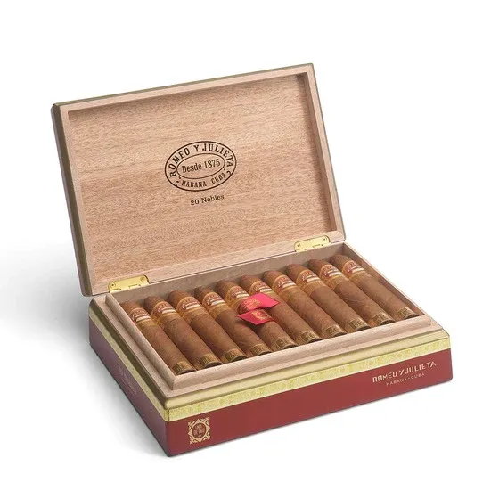 Romeo Y Julieta Linea De Oro Nobles