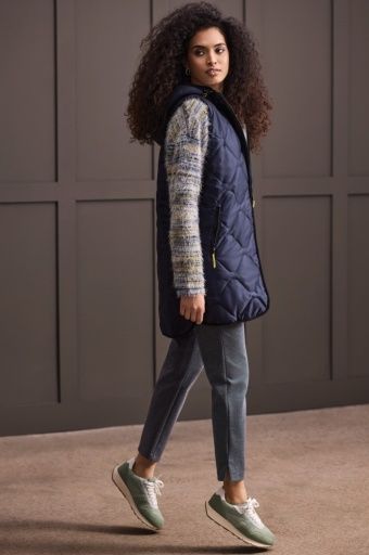 REVERSIBLE HOODED PUFFER VEST-NIGHT SKY