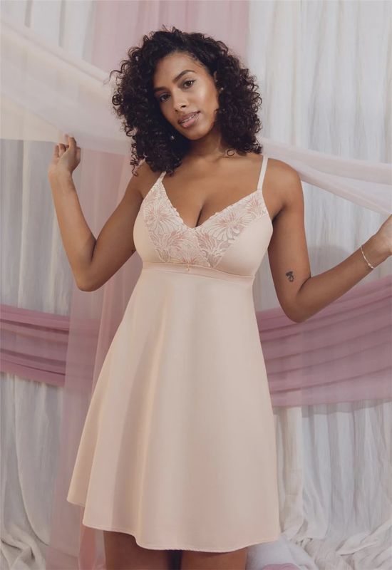 Anniversary Chemise - 9577