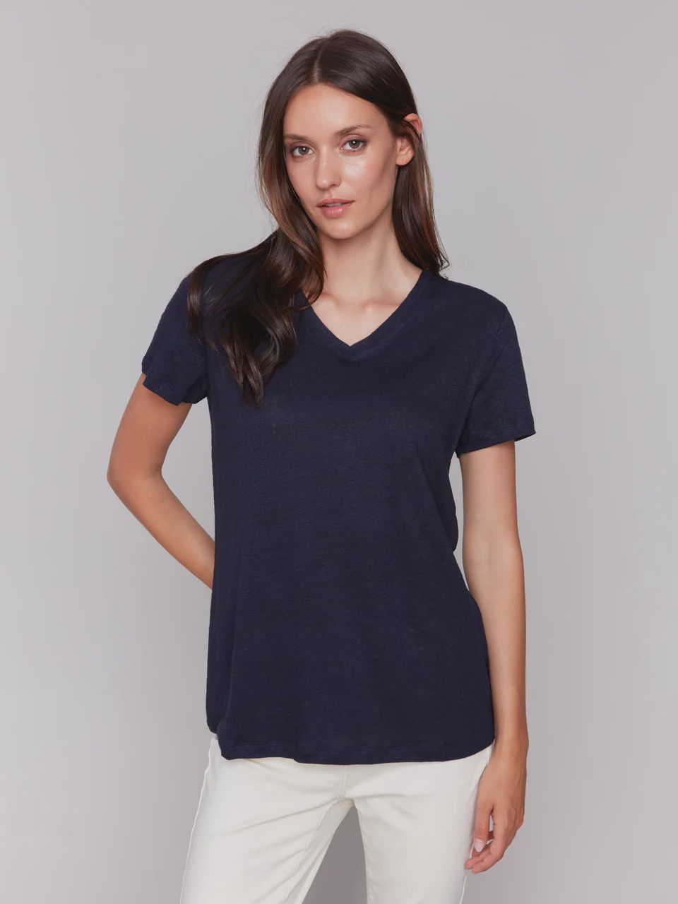 S/S v-Neck Tee