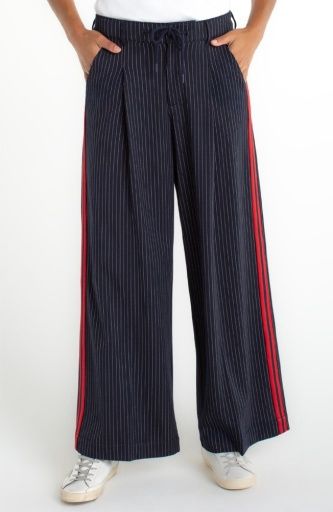 wl pleated trouser w. side stripe - 30" ins, Size: 4