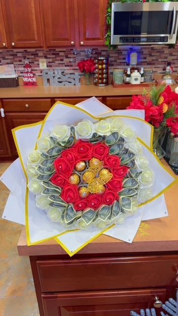 Chocolate Rocher Luxe Money Bouquet