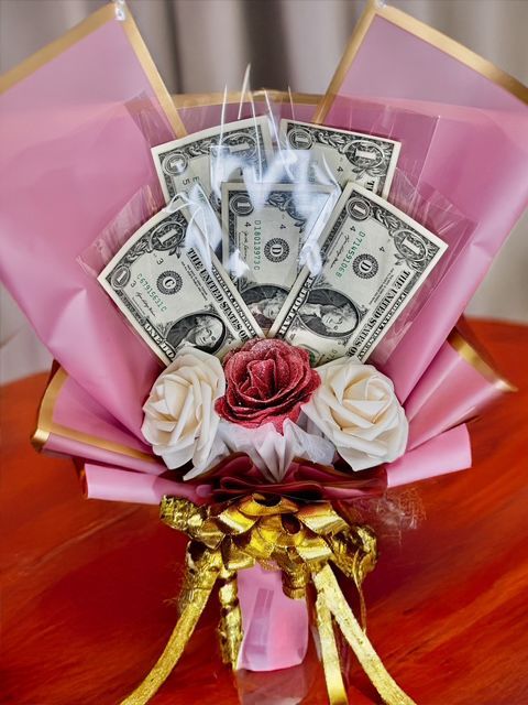 Mini Rose Gold Luxe Money Pocket Bouquet (Made to order - please allow 5 business days lead time)