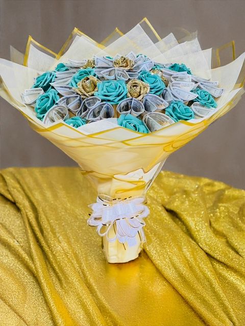Tiffany Gold Elegance Grand Bouquet  (Made to order - please allow 10 business days lead time)