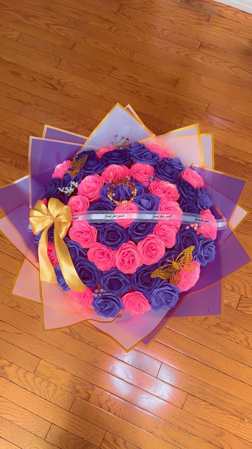 💖 Forever Royal Luxe Bouquet