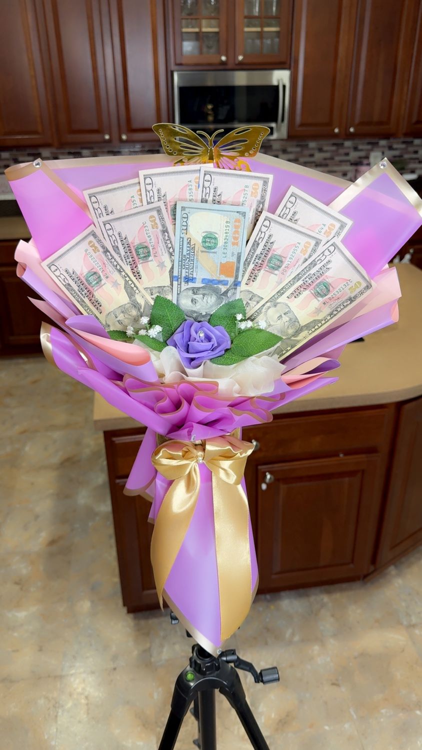 ​Golden Grace Fan Bouquet (Made to order - please allow 10 business days lead time)