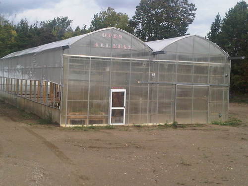 Gutter connected greenhouses