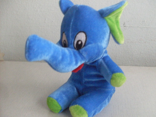elefante azul