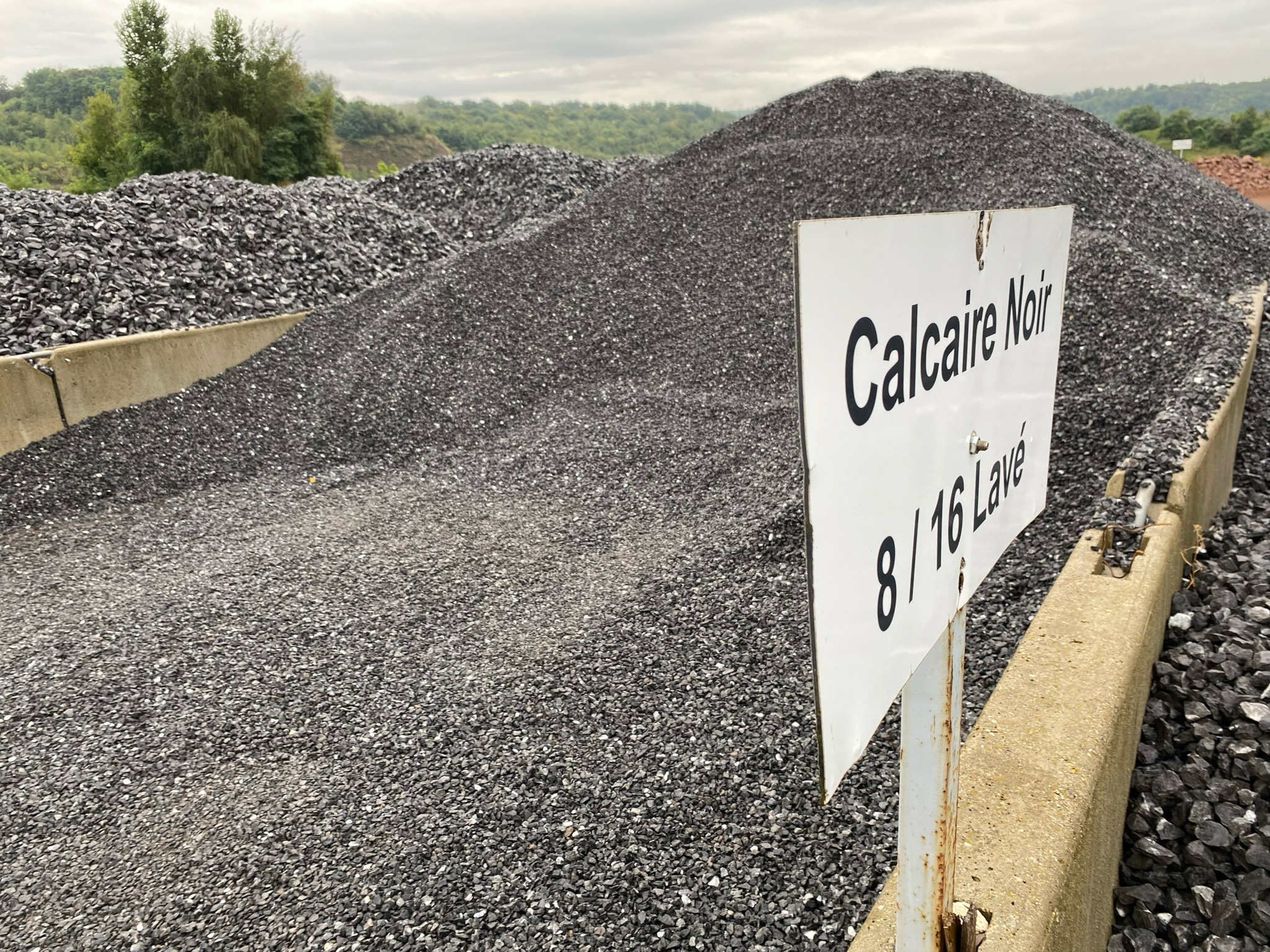 Bigbag 1m3 calcaire gris anthracite 8/16