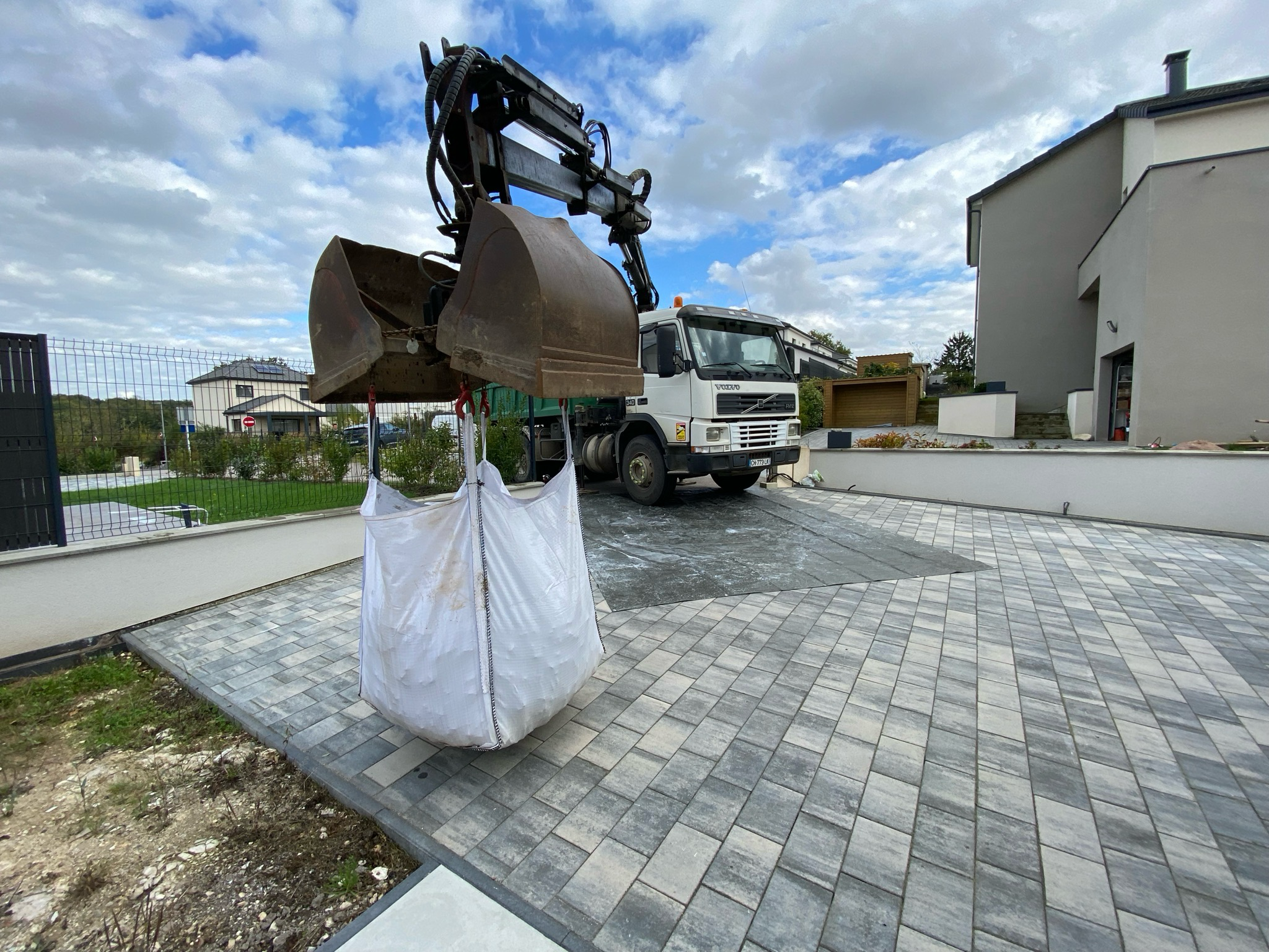 Bigbag 1m3 calcaire gris anthracite 20/32