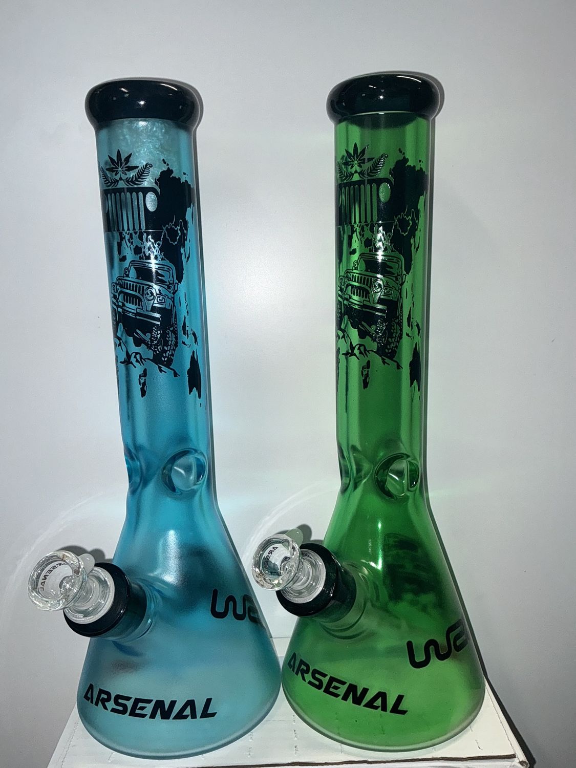 Bongs, Size: 12’