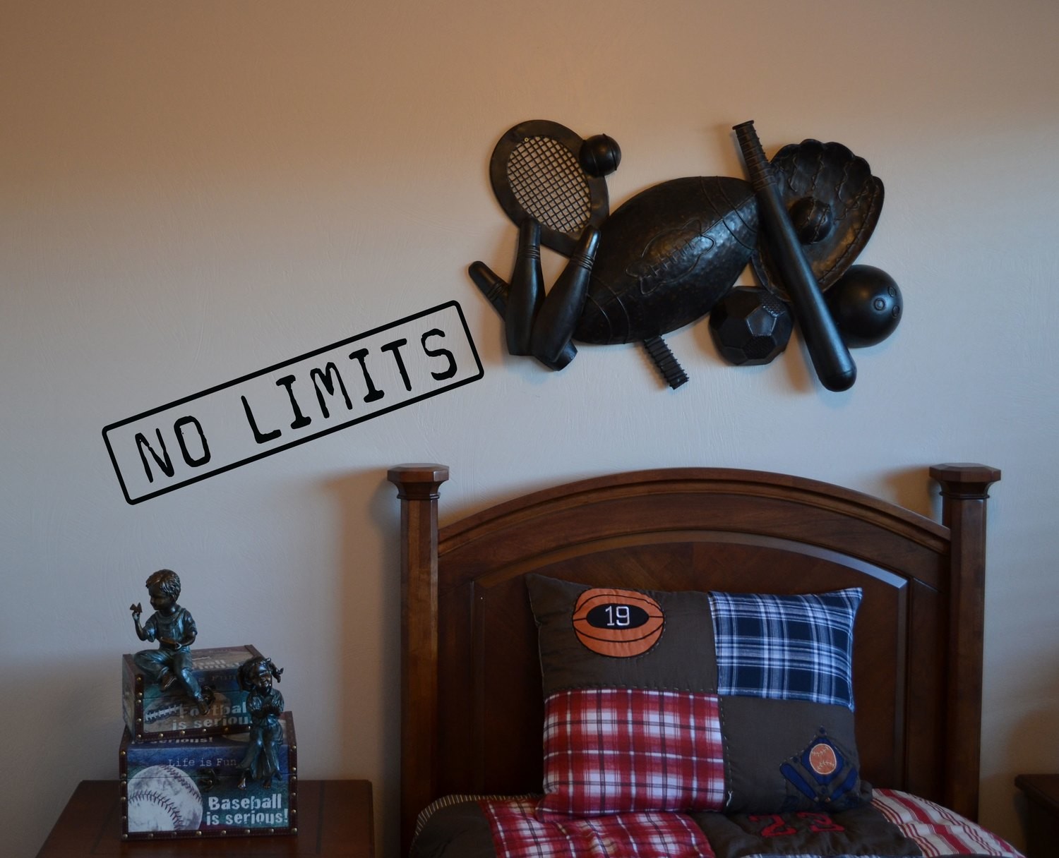 CLEARANCE No limits 23 x 5 in black