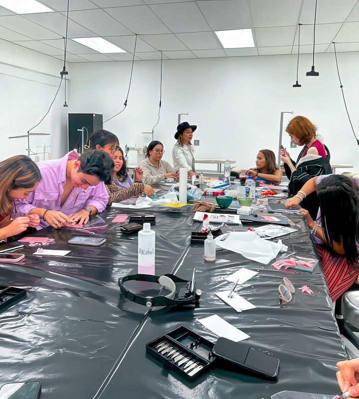 Sponsor a Student – Jewelry Workshop (Arequipa, Peru)