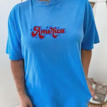 America Royal Carribean Embroidered Graphic Tee, Size: Small