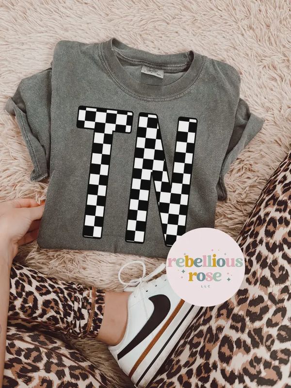 Checkered Tn Graphic T-Shirt