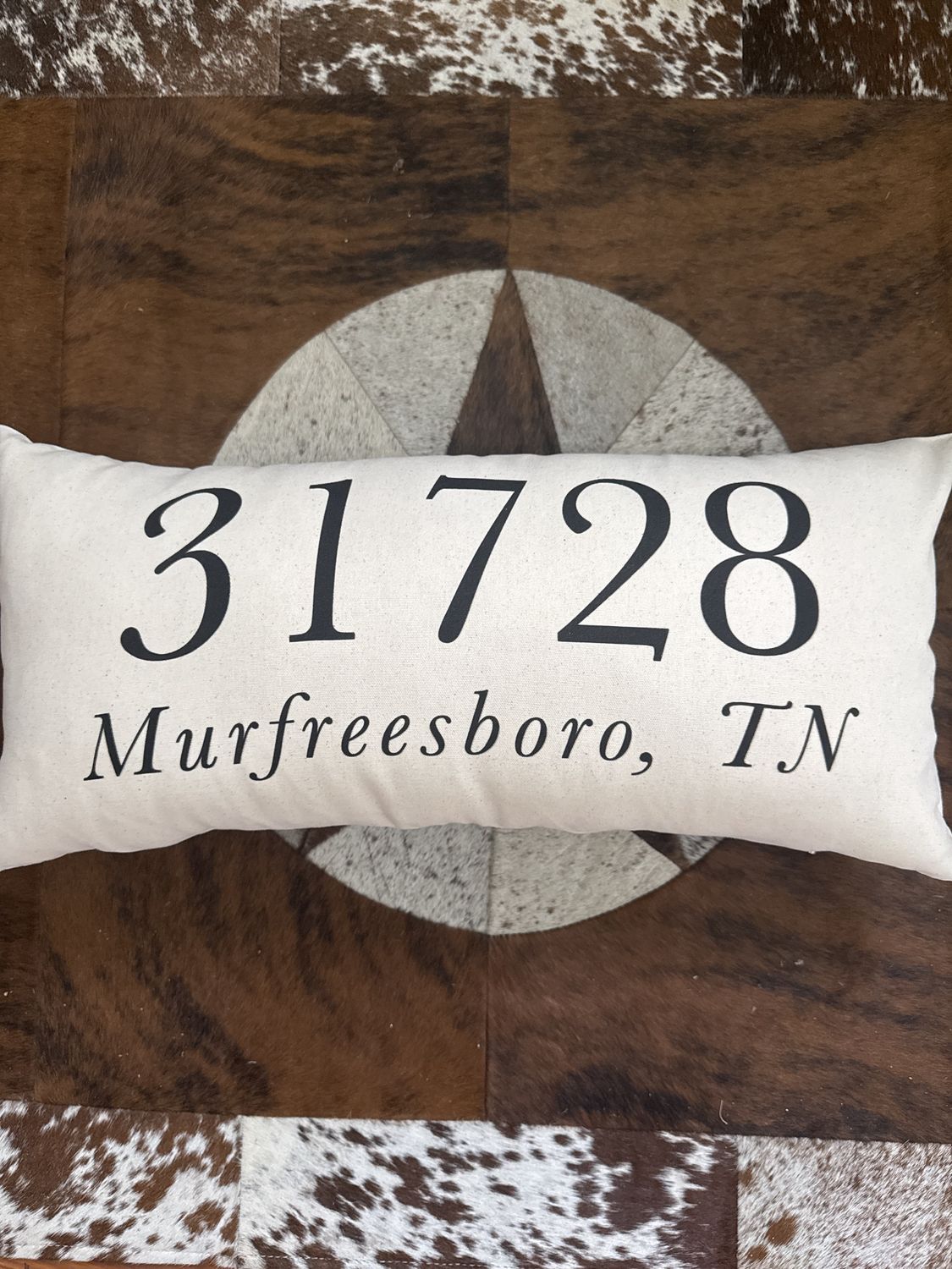 Zipcode/Murfreesboro Pillow, Color: 37128