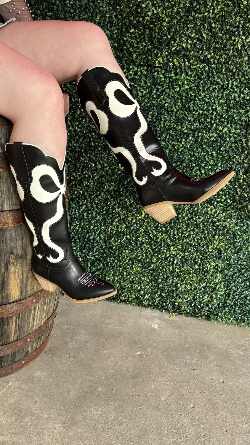 Western Bow Boots, Color: Black, Size: 5.5