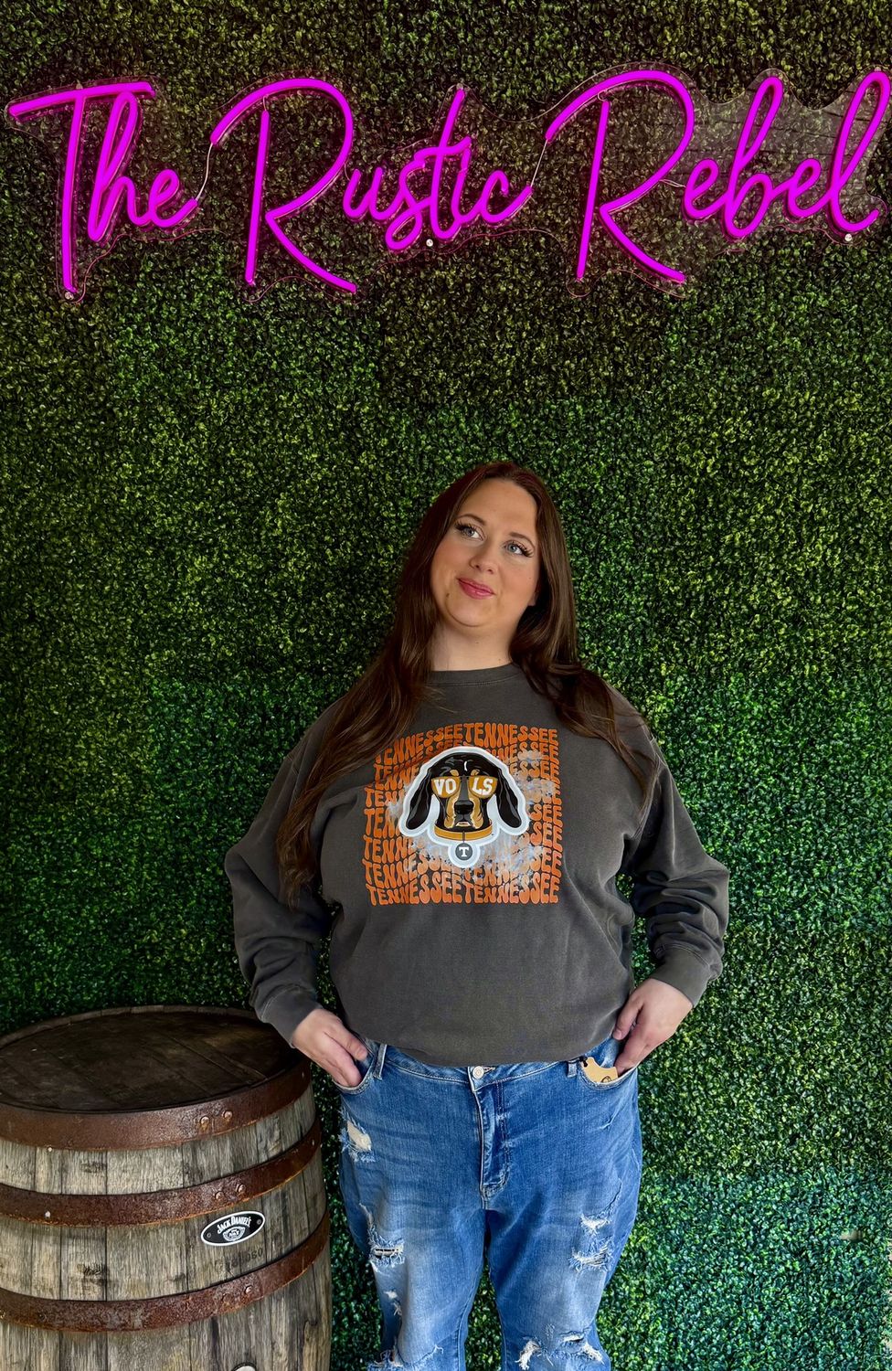 Tennessee Vols Smokey Adult Graphic Sweatshirt, Size: Small
