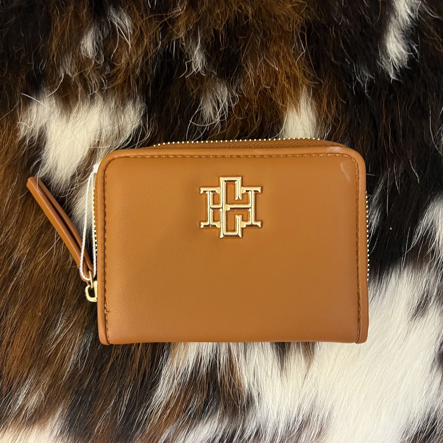 Nadine Zippered Wallet, Color: Camel