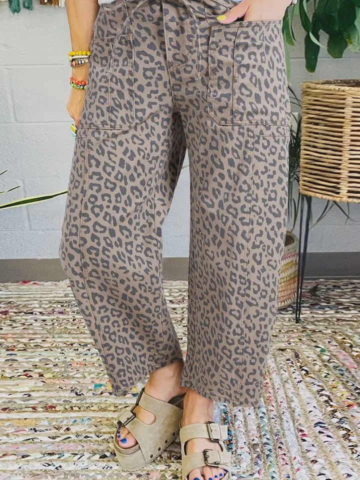 Leopard Printed Drawstring Waist Pocketed Wide Leg Jeans, Size: Small