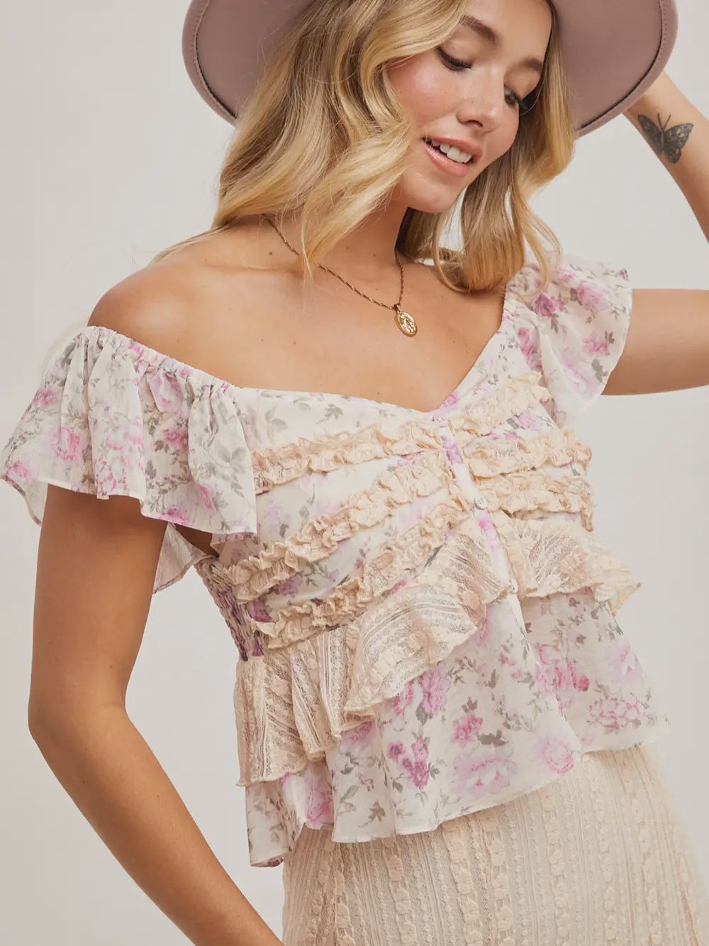 Floral Print Ruffle Lace Trimmed Sweetheart Neck Top, Color: Pink, Size: Small