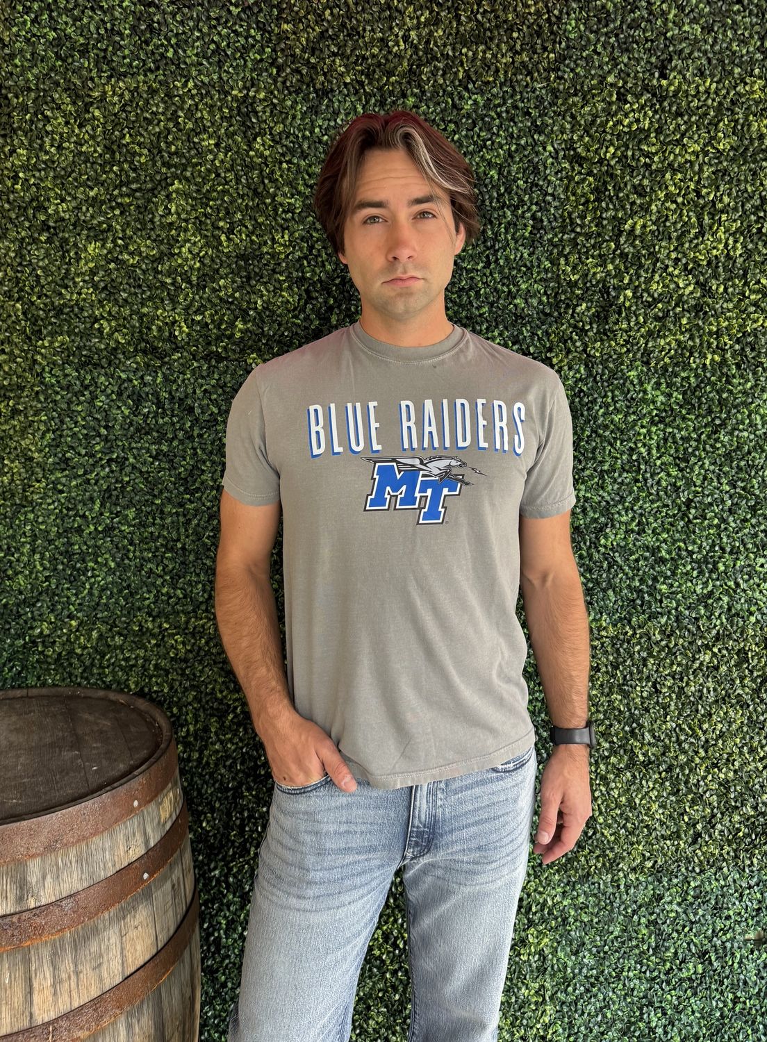 Mens MTSU blue raiders Tee, Size: Small
