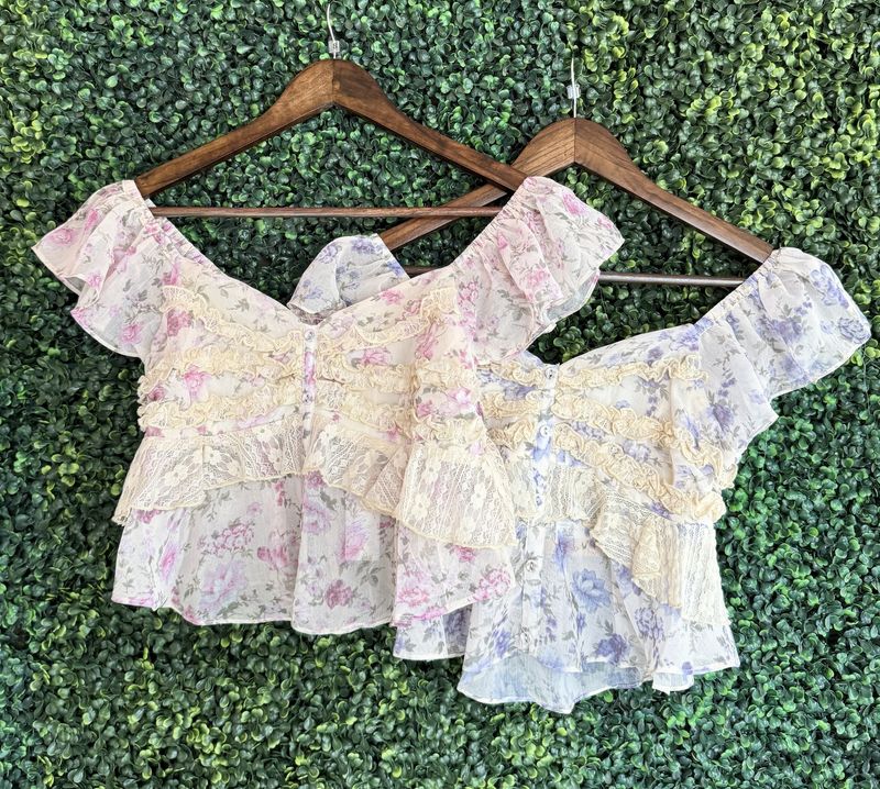 Floral Print Ruffle Lace Trimmed Sweetheart Neck Top
