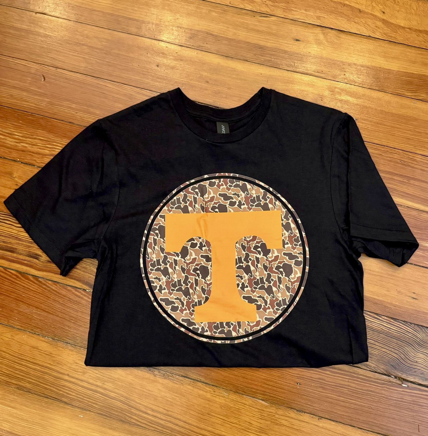Camo Tennessee Graphic T-Shirt, Size: Small