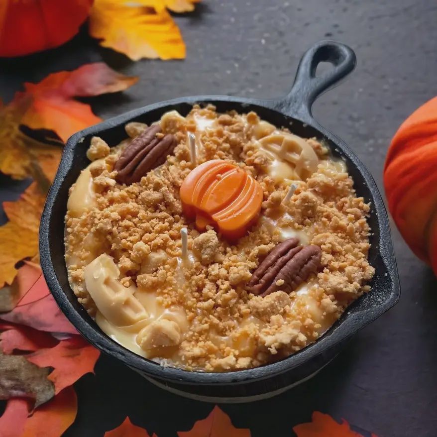 8 oz Pumpkin Pecan Waffles Iron Skillet Candle