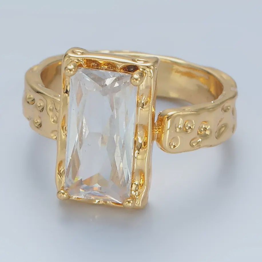 24K Gold Filled Clear Cz Hammered Baguette Band Ring