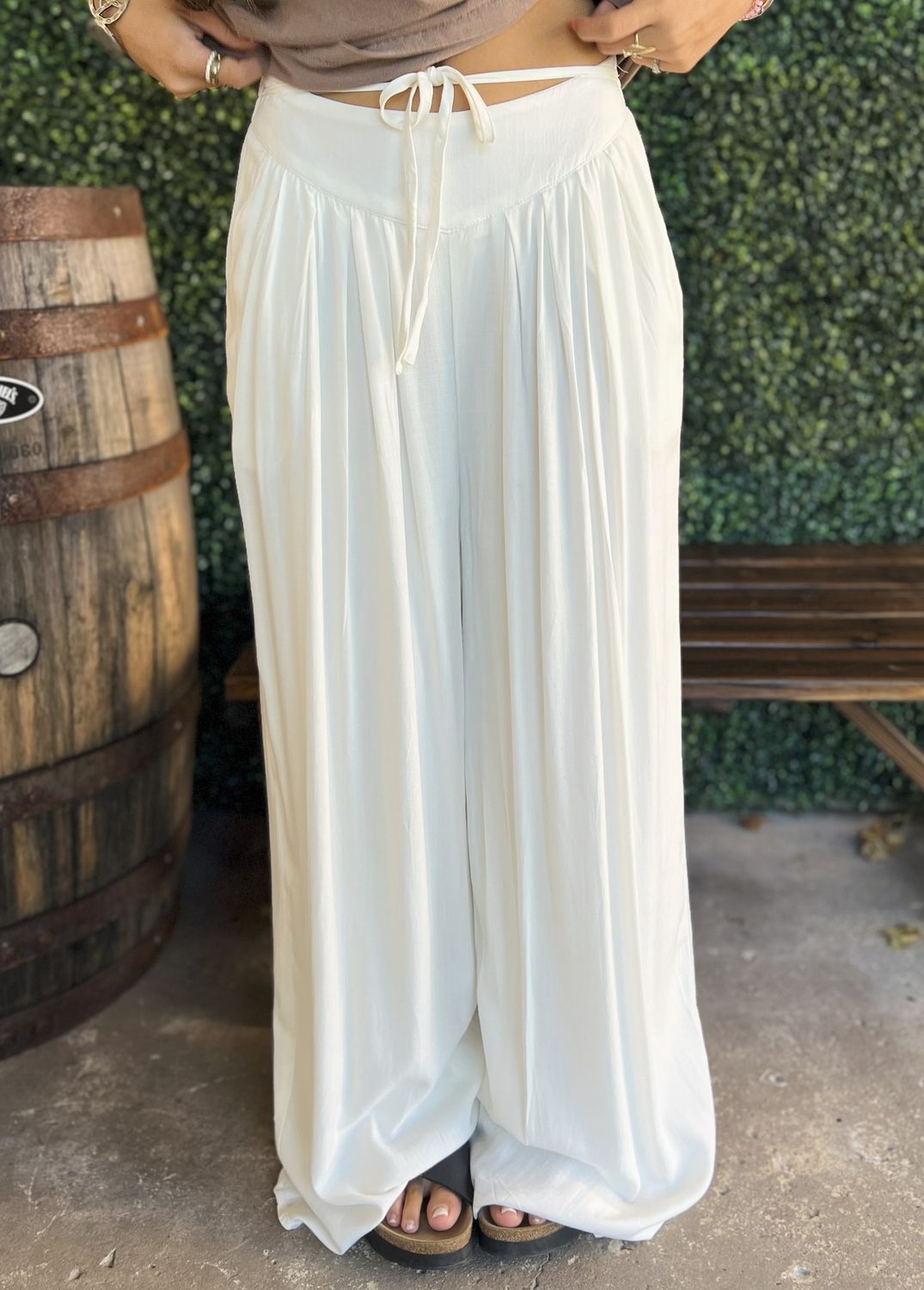 Solid Drop Waist Pleated Wide Leg Casual Pants, Size: Small