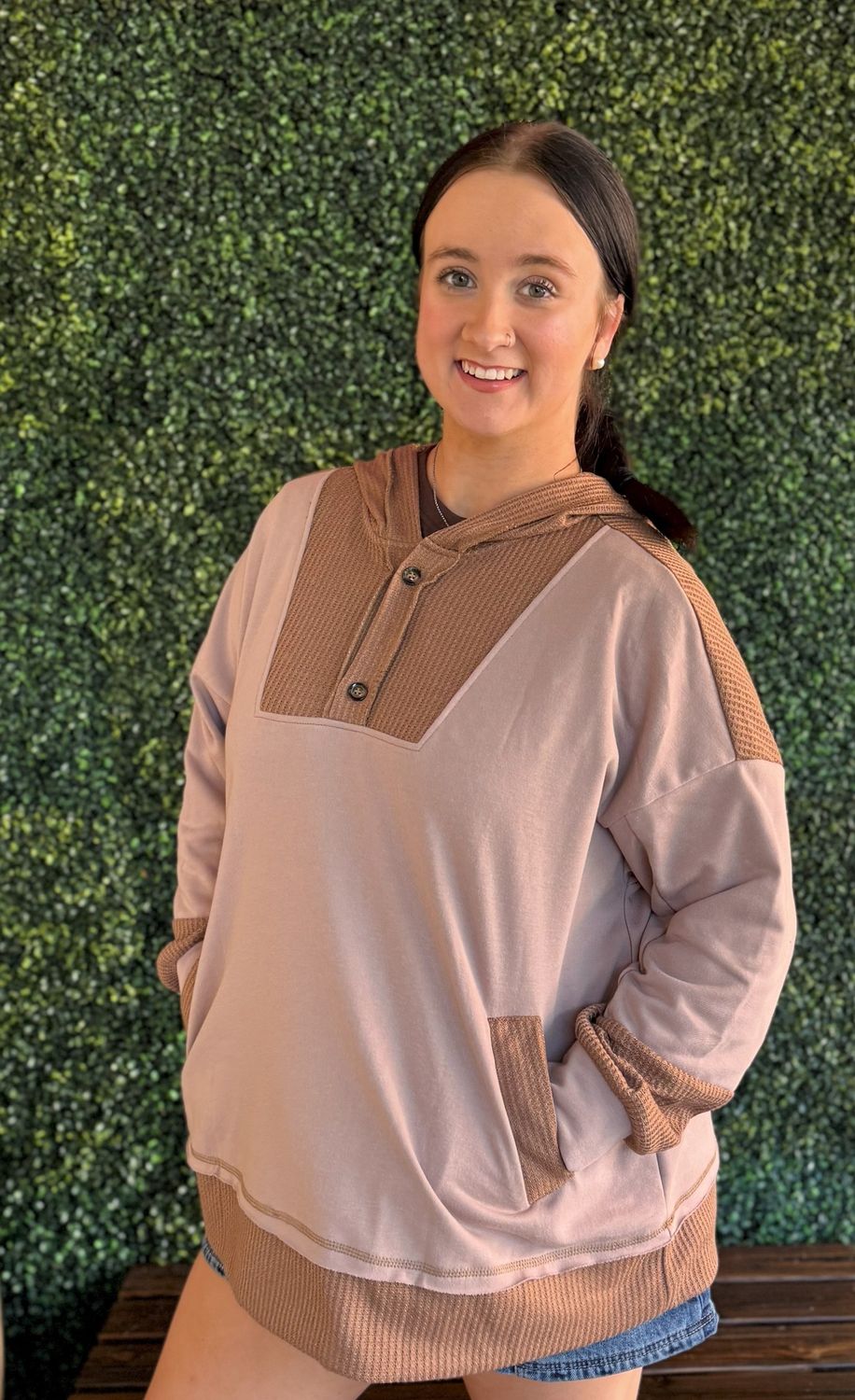 Waffle Contrast Patchwork Plus Size Pocketed Hoodie, Size: 1X-Large