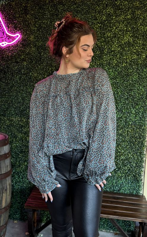 Leopard print ruffle detailed casual blouse top