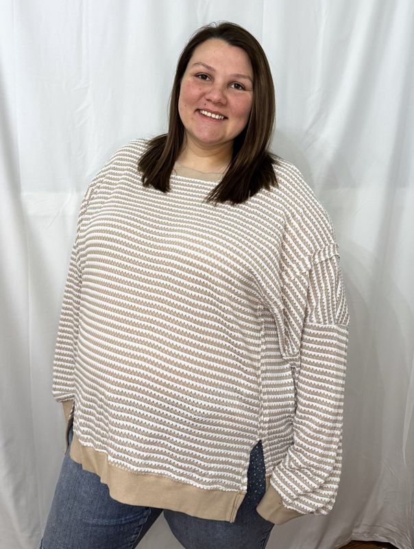 Plus Size Breathable Knit Ribbed Trim Long Sleeve Top