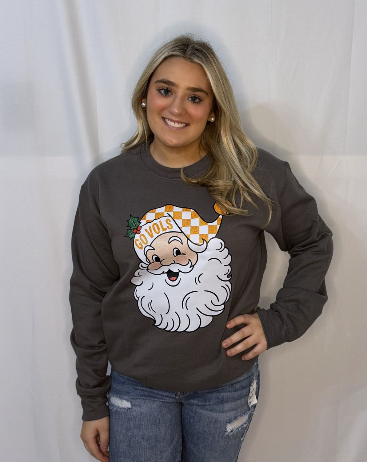 Tennessee Santa Christmas Graphic Crewneck Sweatshirt, Size: Small