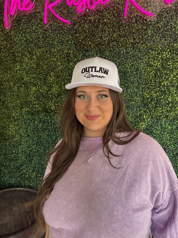 MHc Outlaw Woman Trucker Hat