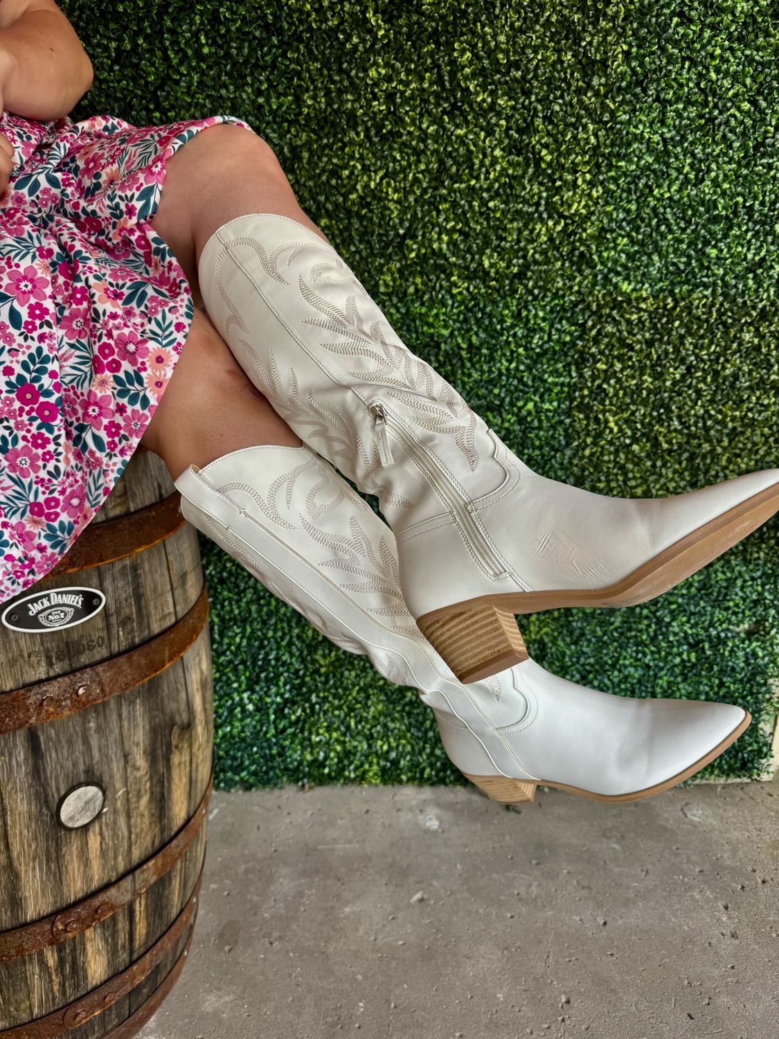 Stitching Cowgirl Boot, Color: White, Size: 6