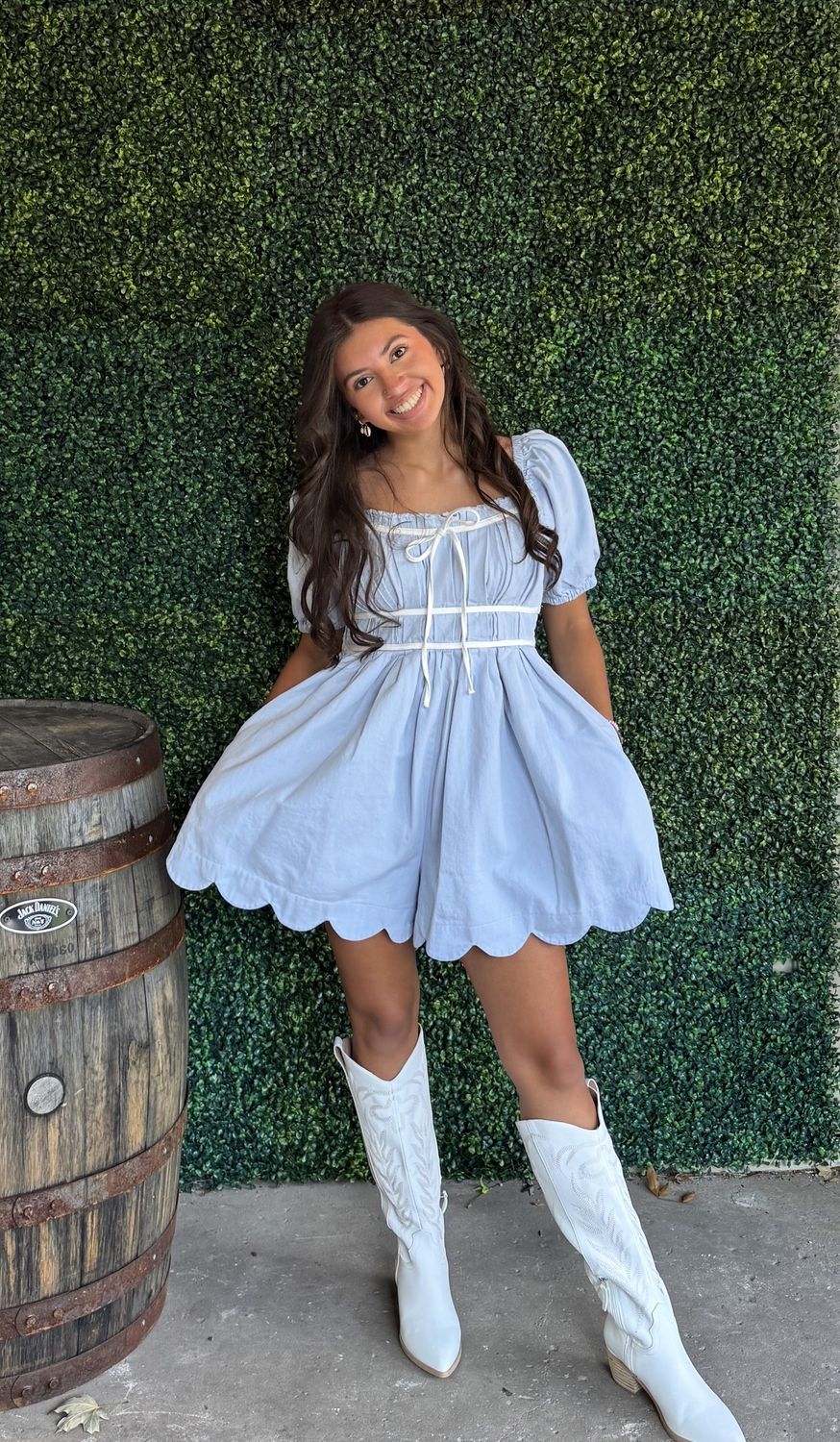 Scallop Hem Pleats Detail Washed Romper, Size: Small