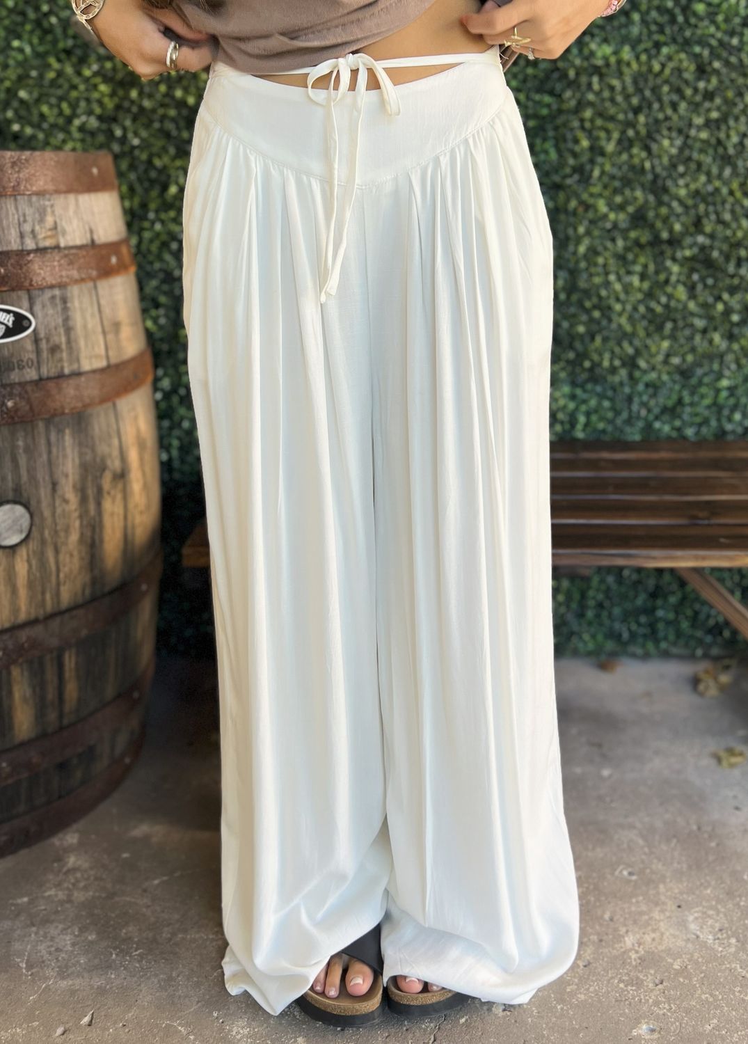 Solid Drop Waist Pleated Wide Leg Casual Pants, Size: Small