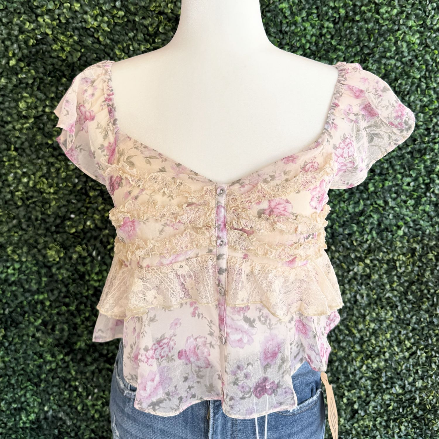 Floral Print Ruffle Lace Trimmed Sweetheart Neck Top, Color: Pink, Size: Small