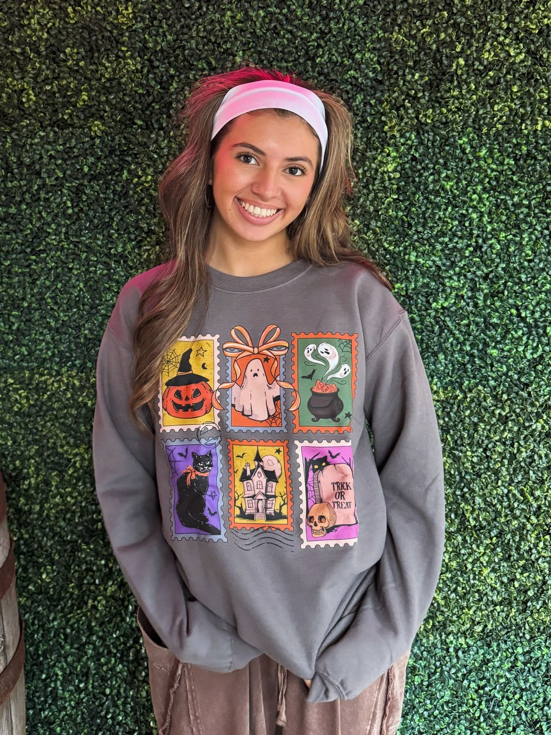 Retro Ghost Stamp Halloween/Fall Sweatshirt Charcoal, Size: Small
