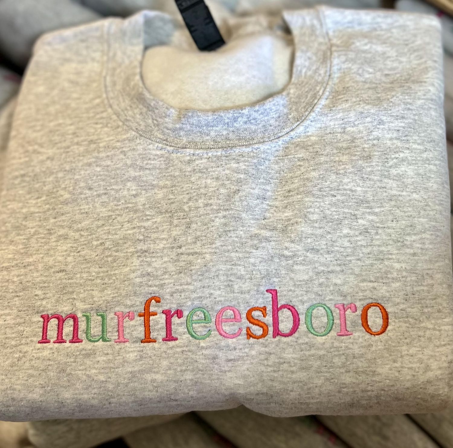 "Murfreesboro" Colorful Crewneck, Size: Small