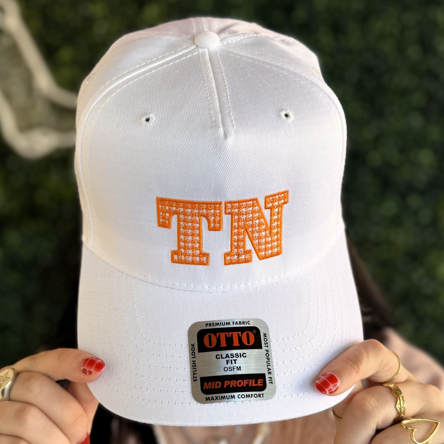 Hat: Gingham Tn